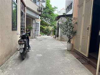 Chị gái nhờ bán nhanh mảnh đất thổ cư tại trung tâm tổ 8 phường Việt Hưng, Long Biên