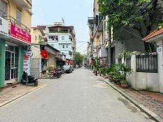 Chị gái nhờ bán nhanh mảnh đất thổ cư mặt đường Cửu Việt thị trấn Trâu Quỳ, Gia Lâm 