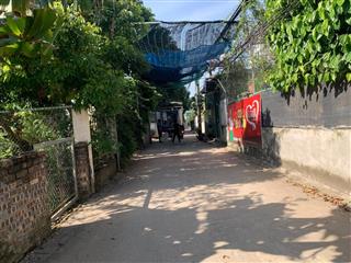 Chính chủ cần bán gấp mảnh đất đẹp đường ô tô tại trung tâm tổ 4 phường Cự Khối, Long Biên