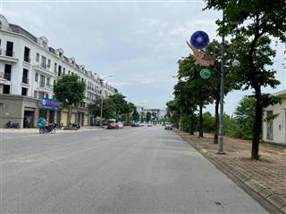 Cần thanh khoản gấp căn Shophouse mặt phố Thuận An View hồ tại thị trấn Trâu Quỳ, Gia Lâm 