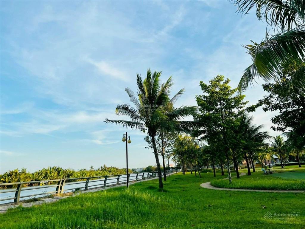 Nhà phố kdc park riverside 75m2 giá 10.310.5 tỷ nội thất cơ bản full nt  hương 0774 659 ***