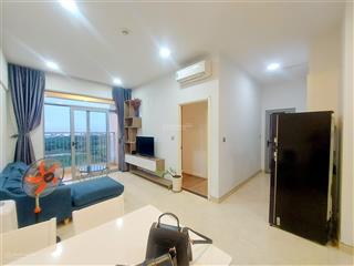 Cho thuê giá rẻ luxgarden quận 7, 2pn, giá 8tr, có nội thất .  0978 272 ***  trang