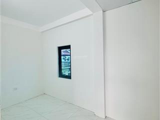 Bán nhà đông mỹ  thanh trì, 44m2, oto đỗ, giá 3.85 tỷ.  0888 229 ***