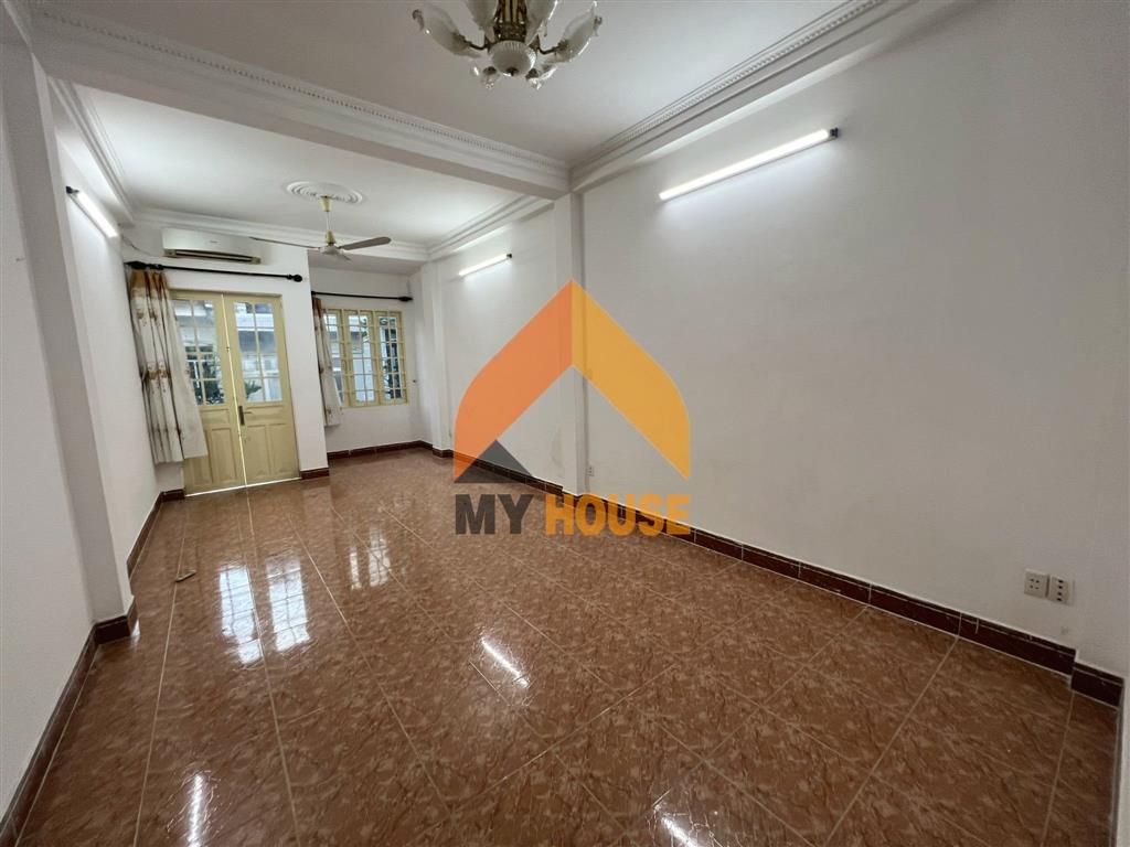 Nhà bé xinh trung tâm q2 đường trần não 4pn chỉ 19tr siêu rẻ