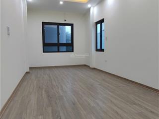 Chuyển công việc về quê anh chị em cần bán nhà an thắng, biên giang 32m2*5t giá 3 tỷ  0978 939 ***