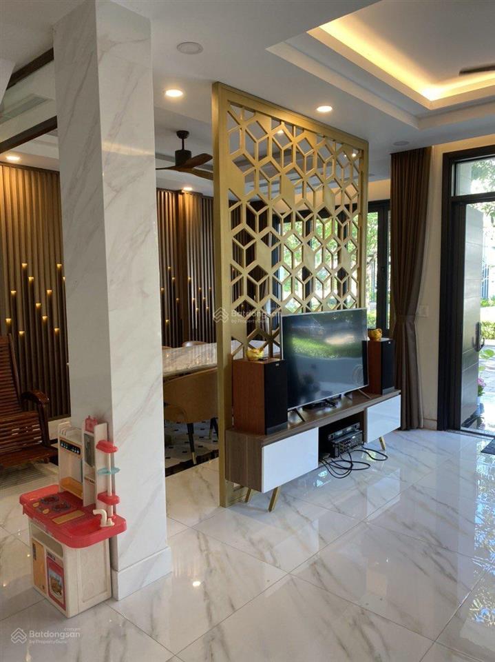 Căn full nội thất cao cấp lucasta 27tỷ  giá tốt  villa song lập đường 20m  dt 175m2. gọi phước