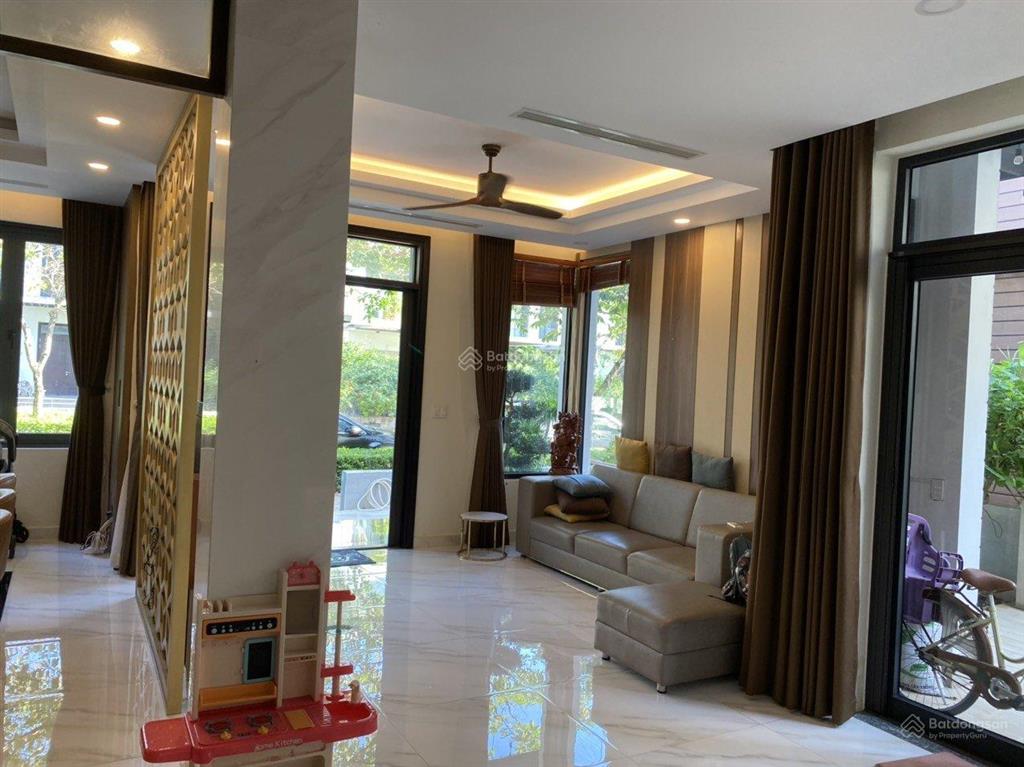 Căn full nội thất cao cấp lucasta 27tỷ  giá tốt  villa song lập đường 20m  dt 175m2. gọi phước