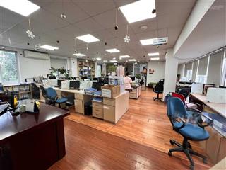 Chủ đầu tư cần cho thuê văn phòng tại tầng 3 tòa nhà sông hồng lê văn lương, thanh xuân, hà nội