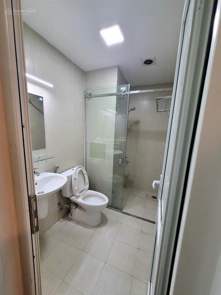 Em chung enter cư dân cho thuê căn hộ flc phạm hùng 2pn full nội thất giá tốt