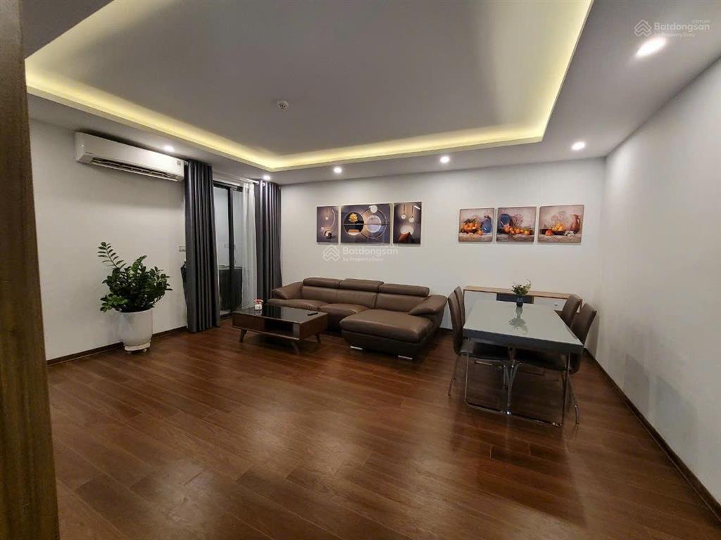 Em chung enter cư dân cho thuê căn hộ flc phạm hùng 2pn full nội thất giá tốt