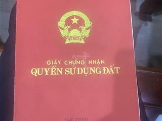 Bán nhà mặt phố xuân đỉnh cấp 4 tính đất, diện tích 61m2, mặt tiền vừa