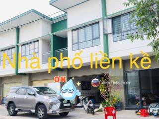 Chủ kẹt tiền cần bán nhà phố 80m2 hoàn thiện rồi giá đầu tư tại trung tâm thành phố bến cát