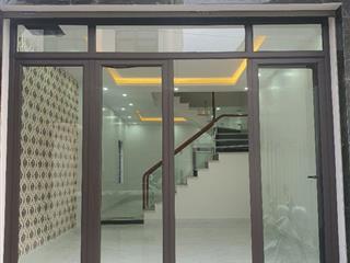 Bán nhà 3 tầng xây mới tại Cam Lộ, phường Hùng Vương, quận Hồng Bàng. Ô tô đỗ cửa