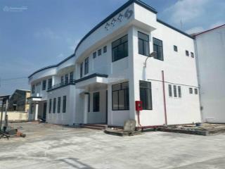 Cho thuê trong kcn tân đô  hải sơn  tổng dt 7.000m2 (kho 4.500m2)  giá 300 triệu/tháng