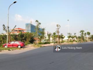 Thửa đất đại cát  phân lô 70m2 view hồ  vườn hoa ngọc thụy, long biên