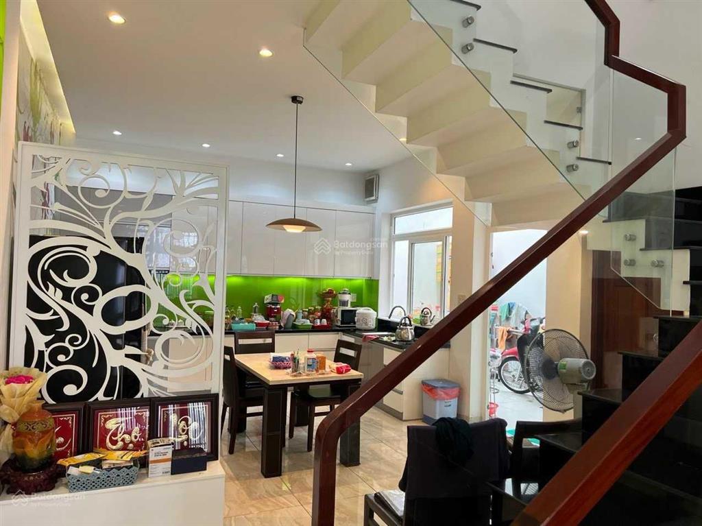 Bán biệt thự 300m2 view công viên bình lợi giá chỉ 33 tỷ thương lượng