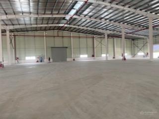 Chuyển nhượng tổ hợp nhà xưởng mới, đẹp 10.000 m2 ở kcn bắc ninh. pccc trong + ngoài đầy đủ