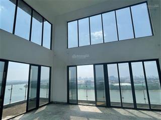 Penthouse 507m2 quận 1, 5pn, 48 tỷ, giao thô, nhận nhà ngay cách q1 1 con sông, view sông