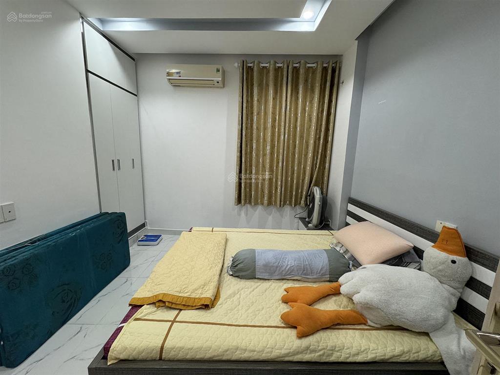 3 lầu (3,8x14=53,2m công nhận đủ) có 6phòng dịch vụ vip thu nhập 40 tr/th cầm bá thước cạnh pxlong