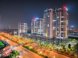 Bán căn góc 3 phòng ngủ dt 168m2 ban công đông nam view hồ tây lotte võ chí công. full đồ