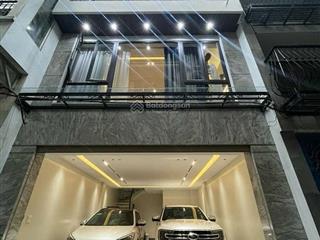 Siêu phẩm phố minh khai. 70m2, gara 2 ô tô, thang máy. ô tô tránh nhau trước nhà