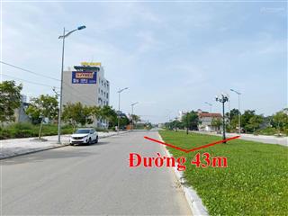 Chính chủ nhờ bán gấp lô đất đường 43m, cách biển sầm sơn 300m, cách sun world 2km, giá rẻ nhất