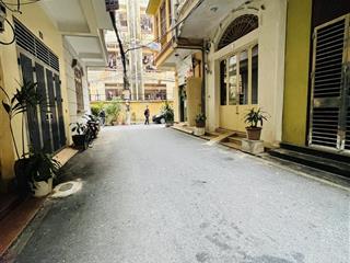 Bán nhà phân lô víp đống đa, không có căn thứ 2, 50m2 ô tô tránh, an ninh tốt, giá 17.5 tỷ