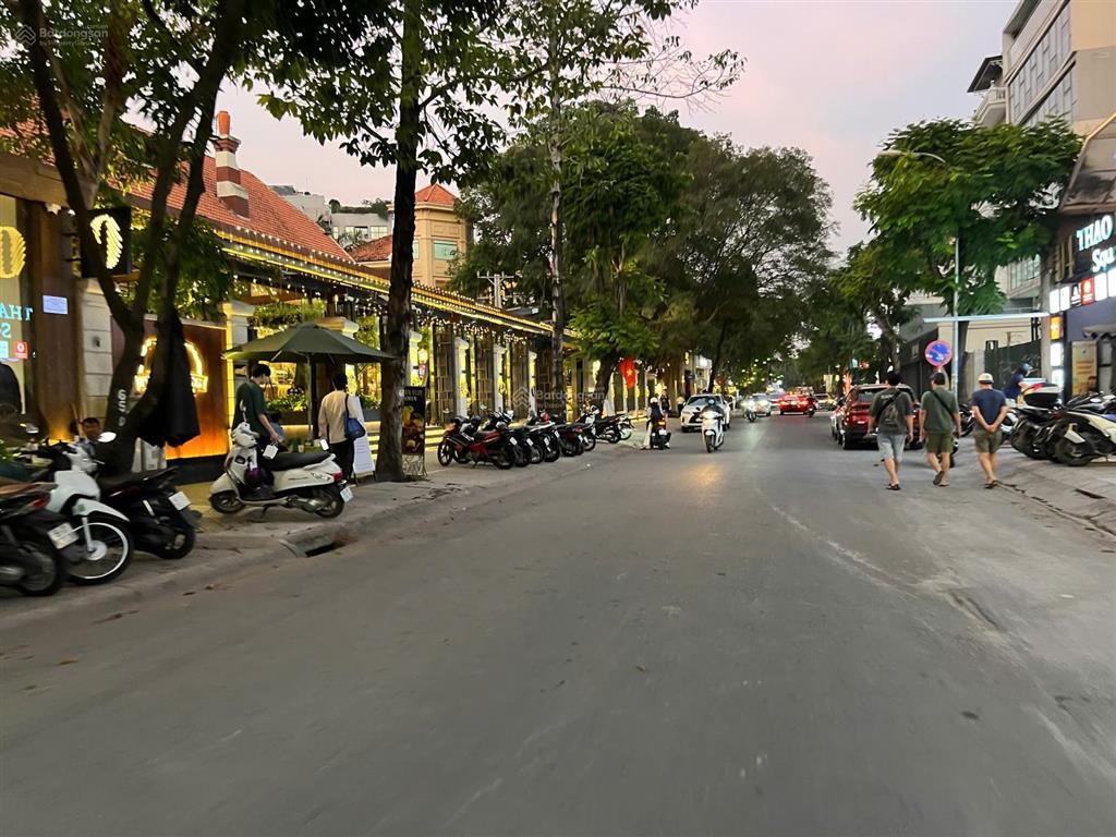 Bán đất 2 mặt tiền đường thống nhất, phường bình thọ, thành phố thủ đức.  0911 383 ***