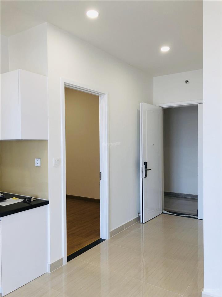 Em cần bán lại căn hộ 2 phòng ngủ 2toilet full nội thất giá 3tỷ650tr