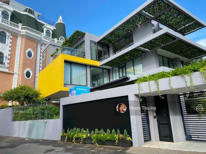 Đẳng cấp! mặt tiền sông đường nguyễn văn hưởng  thảo điền  q2. dt 45x35m (1100m2) giá 290 tỷ tl