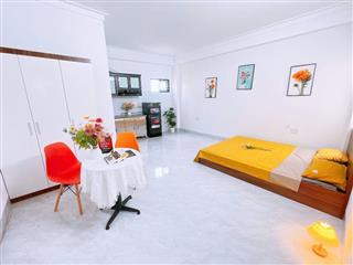 Cho Thuê CCMN Ngõ 603 Lạc Long Quân Tây Hồ 35m2 Studio Cửa Sổ Thang Máy Full Nội Thất Gần Chợ