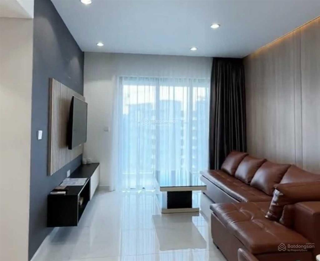 Chính chủ bán căn diamond alnata 2pn 2wc 92.5m2 nhà mới tinh có sẵn nội thất dính tường