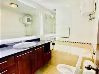 Quận 1 giáp quận 3 dinh độc lập, lê duẩn, diamond plaza cho thuê căn hộ 3pn 2wc 114m2 sailing tower