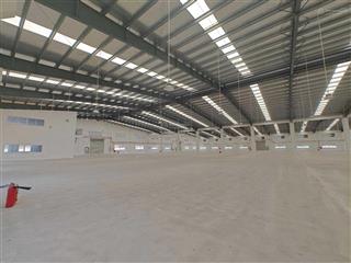 Bán nhà máy 200.000 m2 trong khu công nghiệp, diện tích xây dựng 60.000 m2
