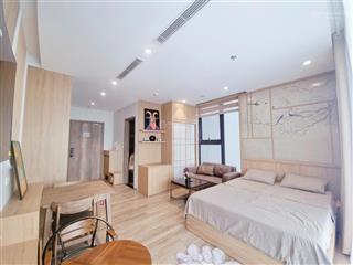 Cần tiền bán gấp căn studio siêu đẹp tại tòa khoáng nóng ecopark, nội thất chảnh đẹp mời 0941 195 ***