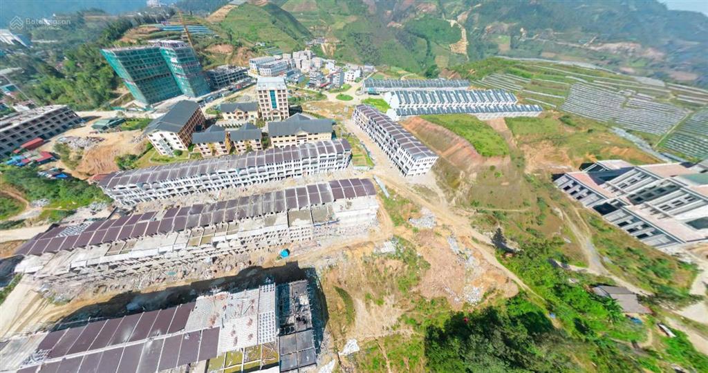 Chính chủ bán liền kề dự án sa pa heritage, mặt đường 20m, 100m2, xây 5 tầng.  0963 926 ***