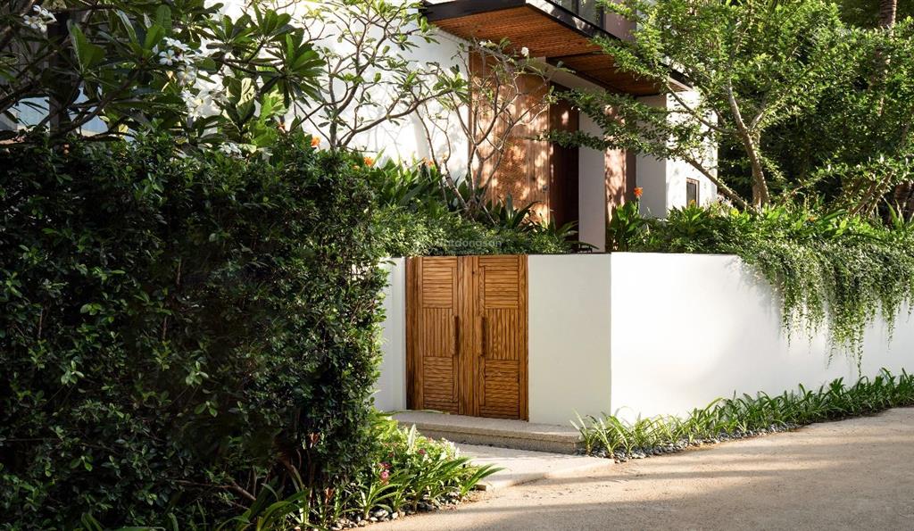 Bán biệt thự gran melia nha trang 3pn / 382m2 đã có sổ hồng, chiết khấu đến 16.8%.  0919 733 ***