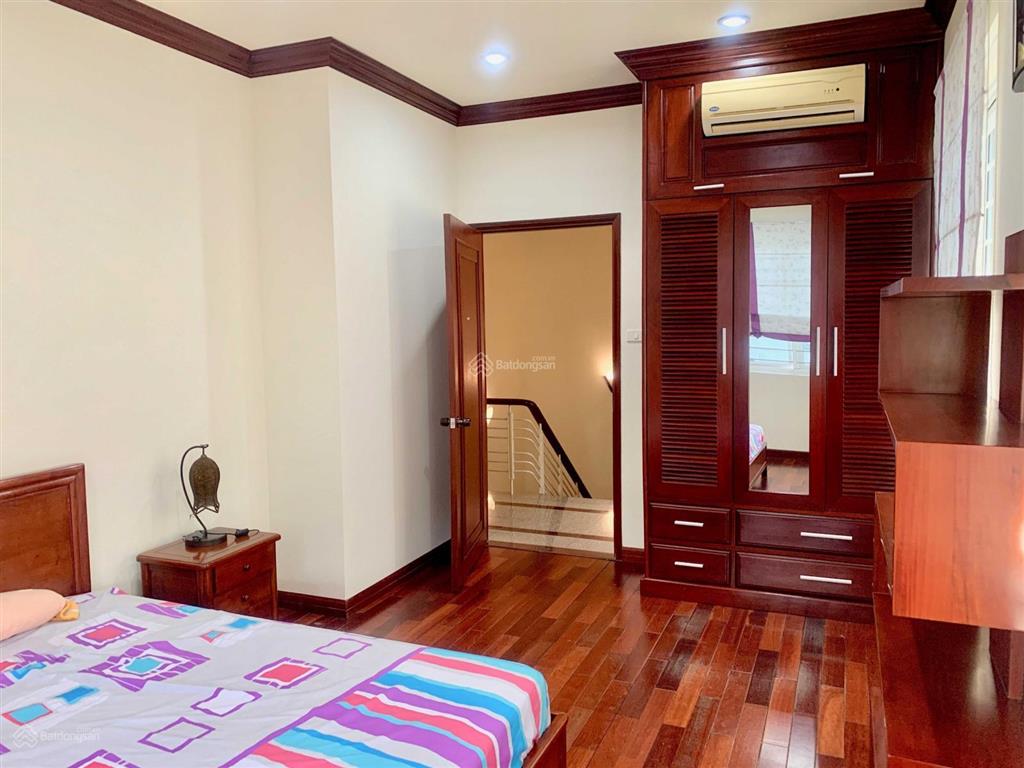 Biệt thự sân vườn giá tốt, căn song lập góc 2 mặt tiền thoáng mát  toantranvillas