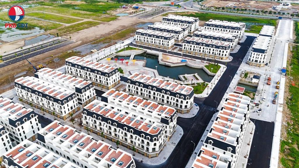 Bán căn liền kề hoàng huy new city giá cực mềm. diện tích 77m2. ngang 5,5m. 4 tầng