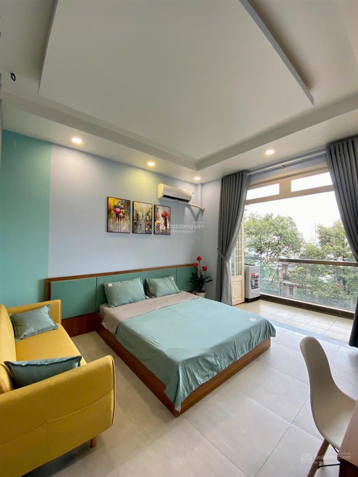 Căn hộ 1 phòng ngủ riêng, 45m2, ban công lớn, gần đại học kinh tế, huflit, mặt tiền đường 3/2