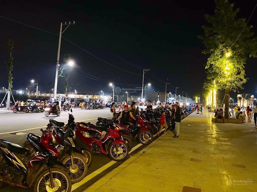 Vị trí tại chợ đêm kinh doanh, giá tốt cát tường phú hưng khu kinh tế đêm lớn nhất đông nam bộ
