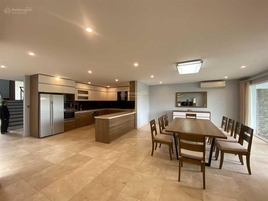 Chính chủ cho thuê biệt thự siêu vip khu q ciputra, full nội thất cao cấp view sân golf