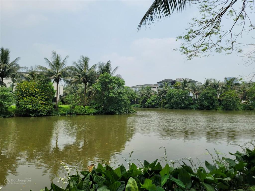 Chủ nhà nhờ em bán căn biệt thự đảo ecopark gần 500m2. anh chị quan tâm  hải 0704 725 ***