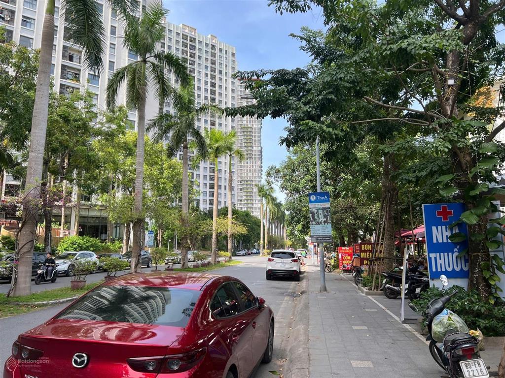 Chính chủ bán biệt thự được kinh doanh tại khu marina  ecopark. hải 0704 725 ***