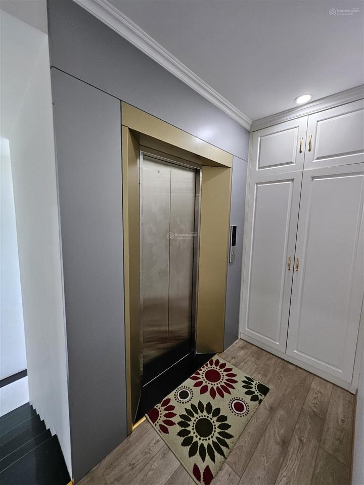 Chính chủ bán biệt thự thương mại khu marina đối diện bể bơi westbay. hải 0704 725 ***