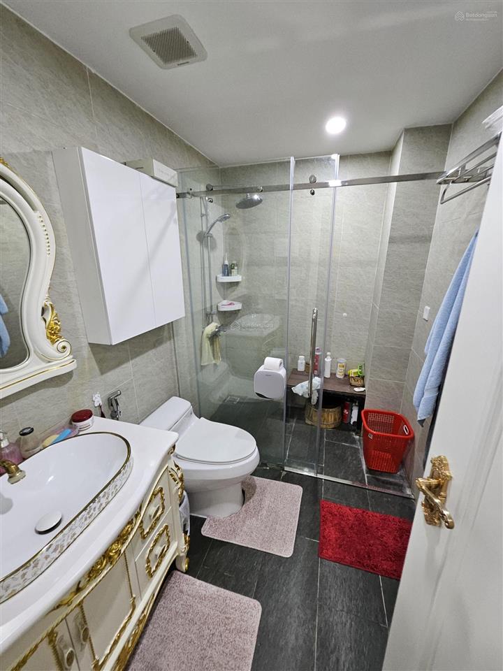 Chính chủ bán biệt thự thương mại khu marina đối diện bể bơi westbay. hải 0704 725 ***