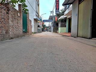 Bán em hoa hậu mộc hoàn đình. 50 m2 ô tô đỗ cửa giá hơn 3 tỷ  0987 834 ***