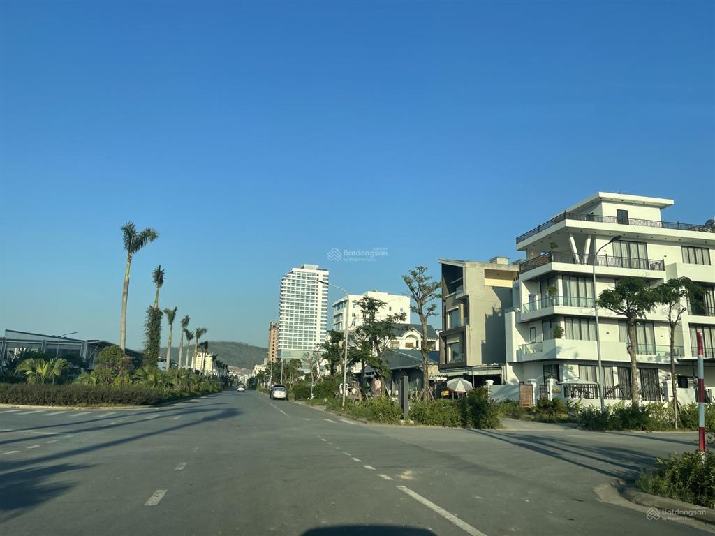 Bán đất tmdv xây khách sạn gần đại lộ marina bãi cháy