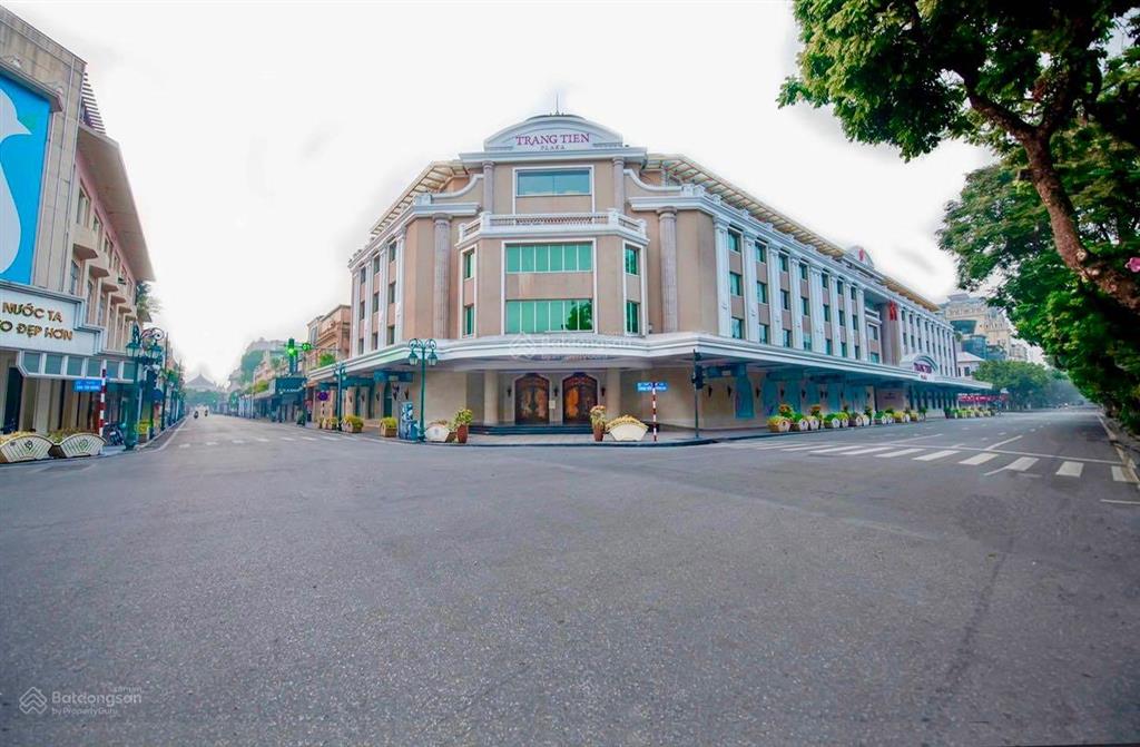 Cần bán nhà mặt phố phan chu trinh, hoàn kiếm. dt 485m2 x mt 12m. vị trí đẹp nhất phố, vỉa hè rộng