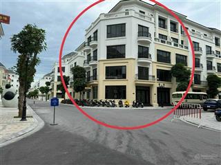 18,8 tỷ sở hữu shophouse góc 3 mặt tiền, 120m2 siêu vip phân khu san hô ngay cổng little hongkong